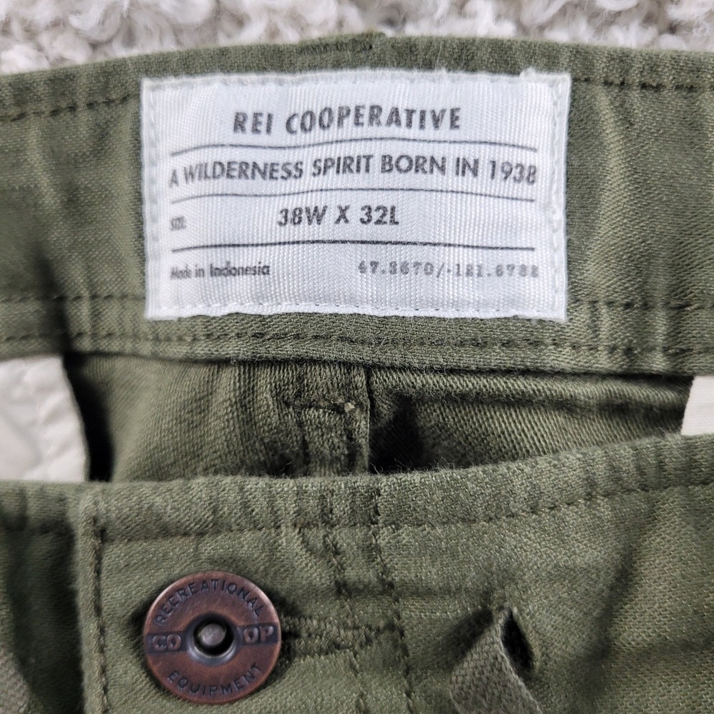 REI Co-op Trailsmith Pants Mens 38x32 Green Excellent Utility Hiking Outdoor - Picture 11 of 15